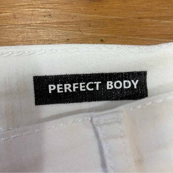 BETTY Barclay trousers white denim Perfect body high rise jeans plus size 16 - Picture 2 of 16